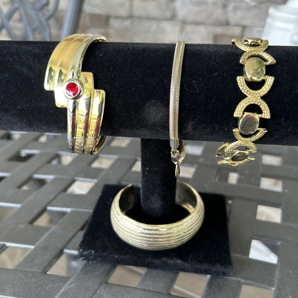 Lot 4 Gold Tone Bracelets 80's
